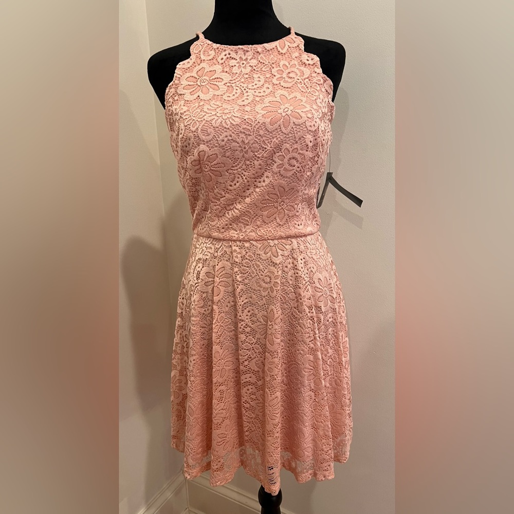 I. N. San Francisco - Pink Lace Halter Semi-Formal - Juniors Size 7 - NWT